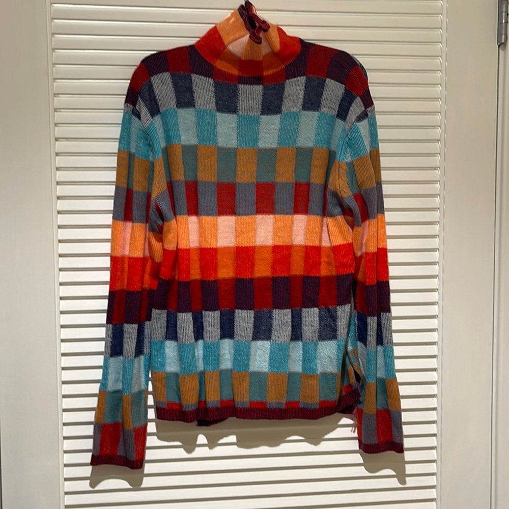 Colorblock turtleneck sweater